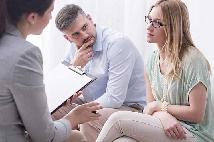 Reaching Decisions in Divorce Mediation